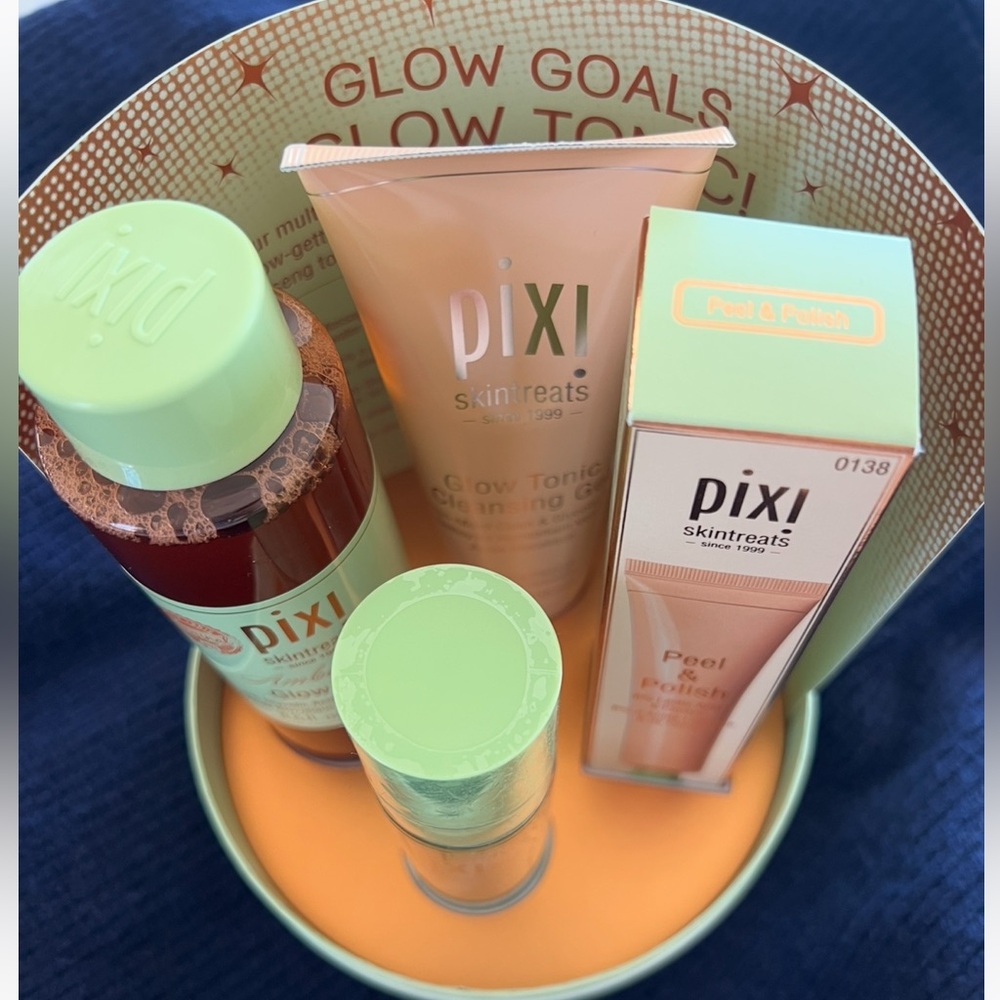 PIXI GIFT PACKAGE